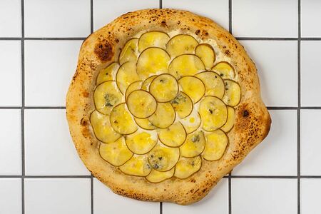 Груша & Горгонзола 22 см