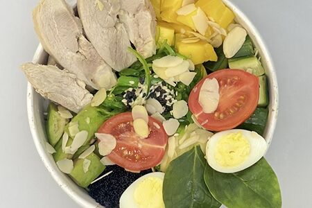 Поке с цыпленком большой