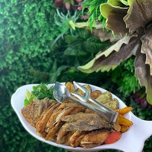 Карп с овощами гриль