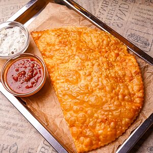 Чебурек с курицей