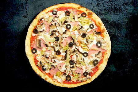 Пицца Капричиоза