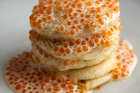 Оладьи, две икры, сметана