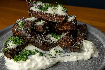 Чесночные гренки