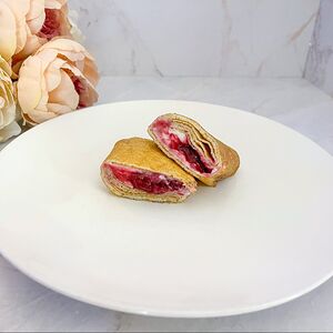 Блины с малиной и маскарпоне