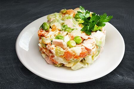 Салат Оливье домашний