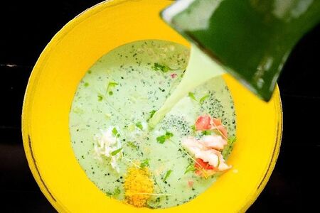 Окрошка с крабом