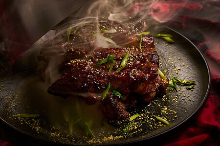 Копченые свиные ребрышки