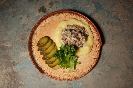 Бефстроганов