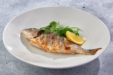 Дорадо на гриле