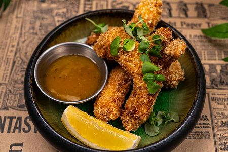 Креветки в сухарях Панко