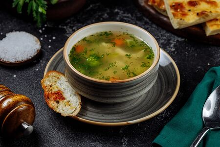 Суп куриный