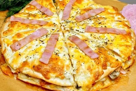 Пицца Ветчина и сыр 