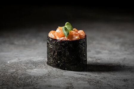 Гункан лосось