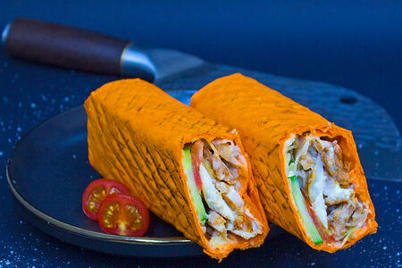 Шаурма в сырном лаваше