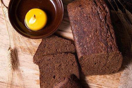 Бородинский хлеб с черносливом и кориандром