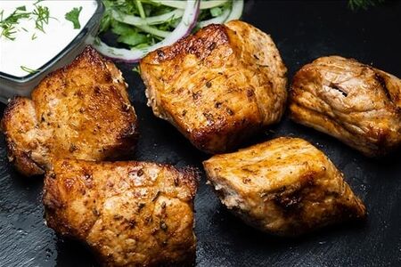 Окорок свиной на углях