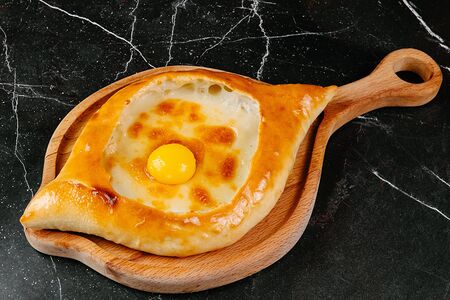 Хачапури по-аджарски