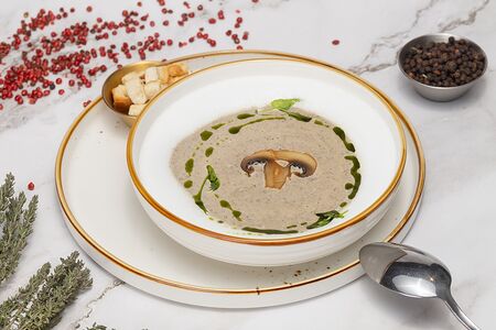 Крем-суп из шампиньонов