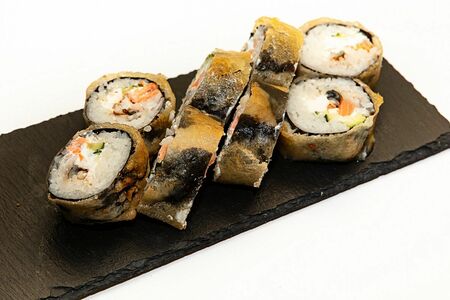 Ролл Саката