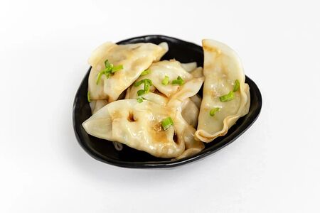 Гедза с курицей вареные