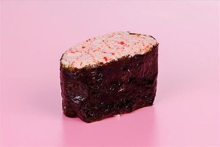 Гункан с крабом