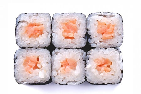 Классический ролл с лососем