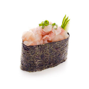 Гункан с хамачи