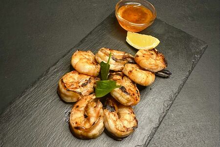 Креветки тигровые на гриле с соусом сладкий чили Ветер в голове