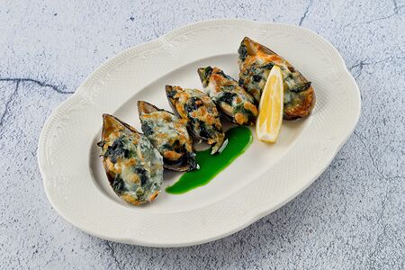 Чилийские мидии со шпинатом 