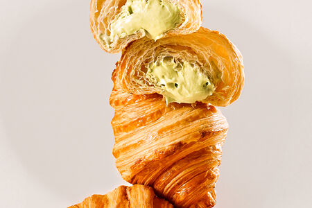 Круассан с кремом