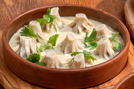 Патара хинкали в сливочно-горчичном соусе