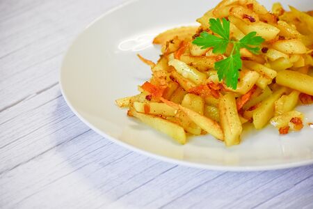 Жареный картофель