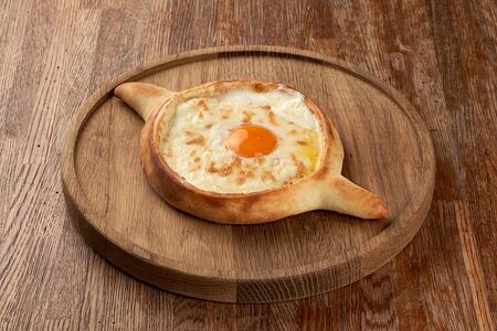 Хачапури по-аджарски