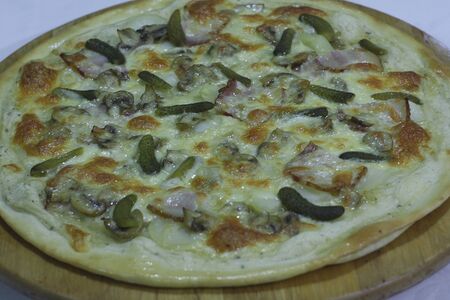 Пицца Чикен песто