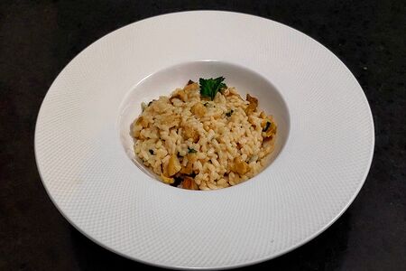 Ризотто с белыми грибами и ароматом трюфеля