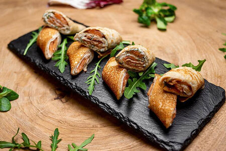 Блины с лососем и сливочным сыром 