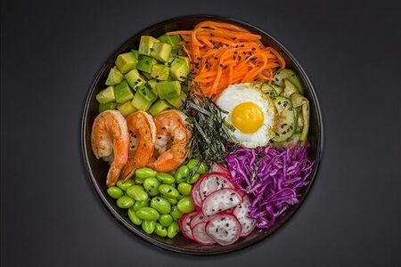 Поке с тигровыми креветками