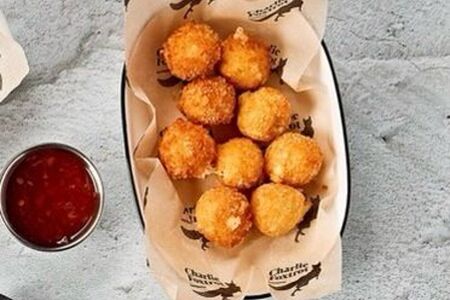 Сырные крокеты с халапеньо