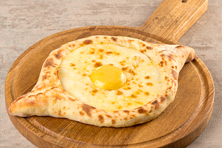 Хачапури по-аджарски