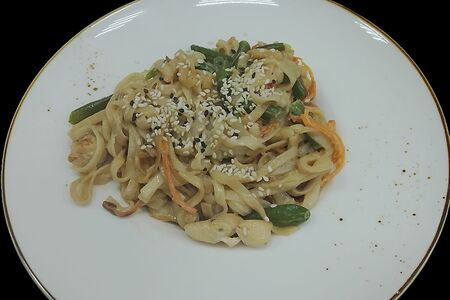 Удон с курицей