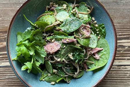 С уткой и гречневой лапшой