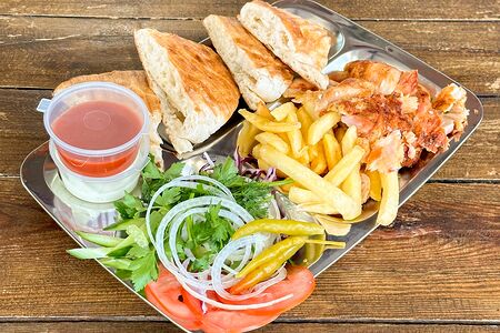 Шаурма на тарелке