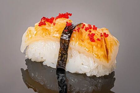 Суши Гребешок