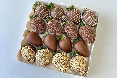 Клубника в шоколаде дизайн №6