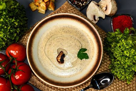 Крем-суп грибной