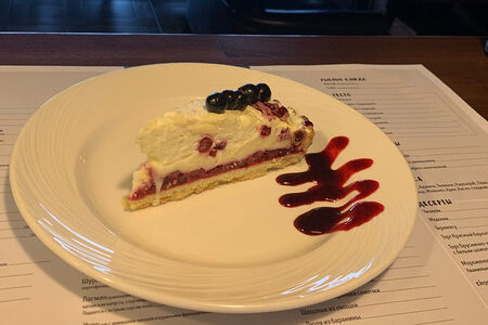 Торт Бруснично-кремовый