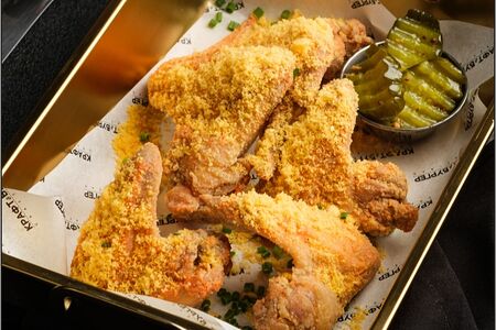 Сырные куриные крылышки