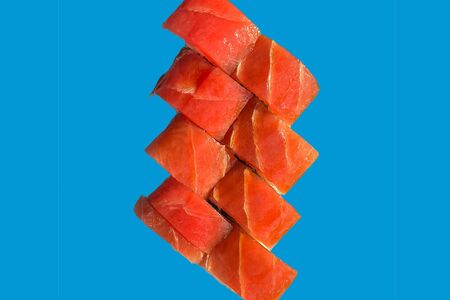 Тунец и соус кумо