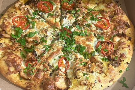 Пицца пепперони 