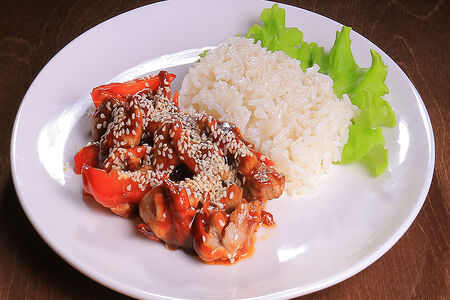 Свинина в кисло-сладком соусе